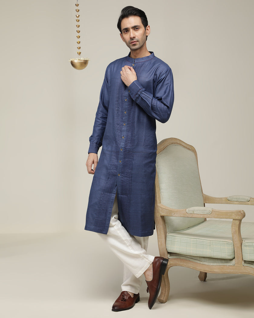 Indranila Kurta