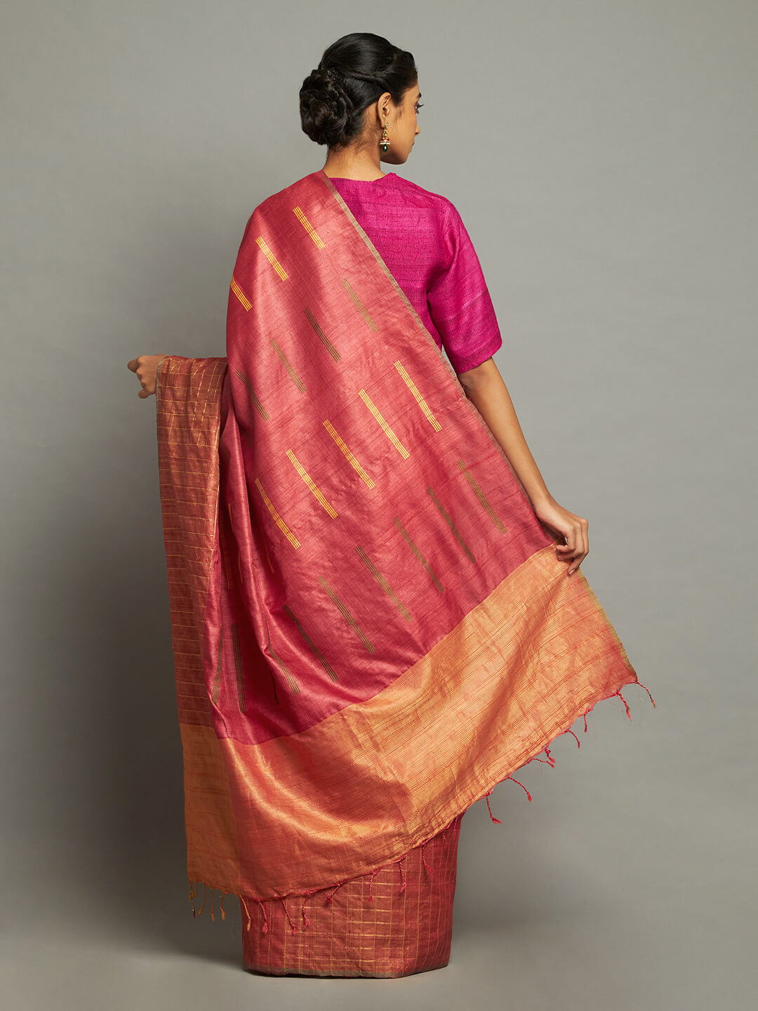 Svarna Saree