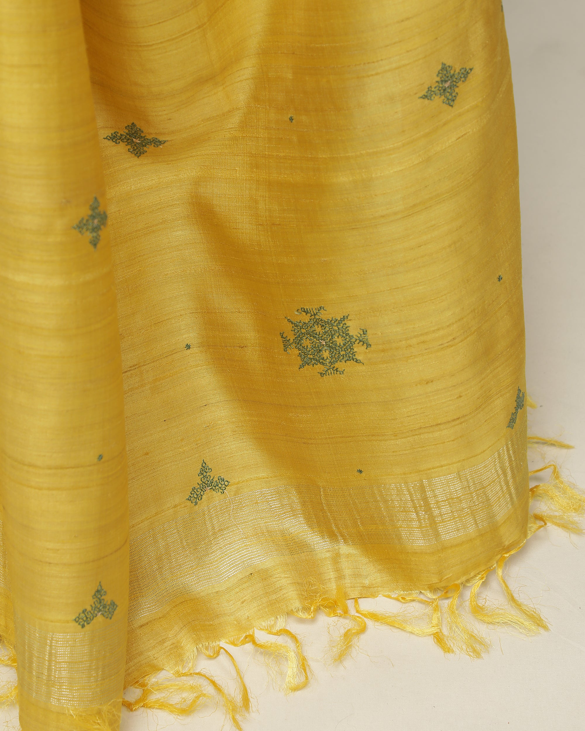 Suryamukhi Saree