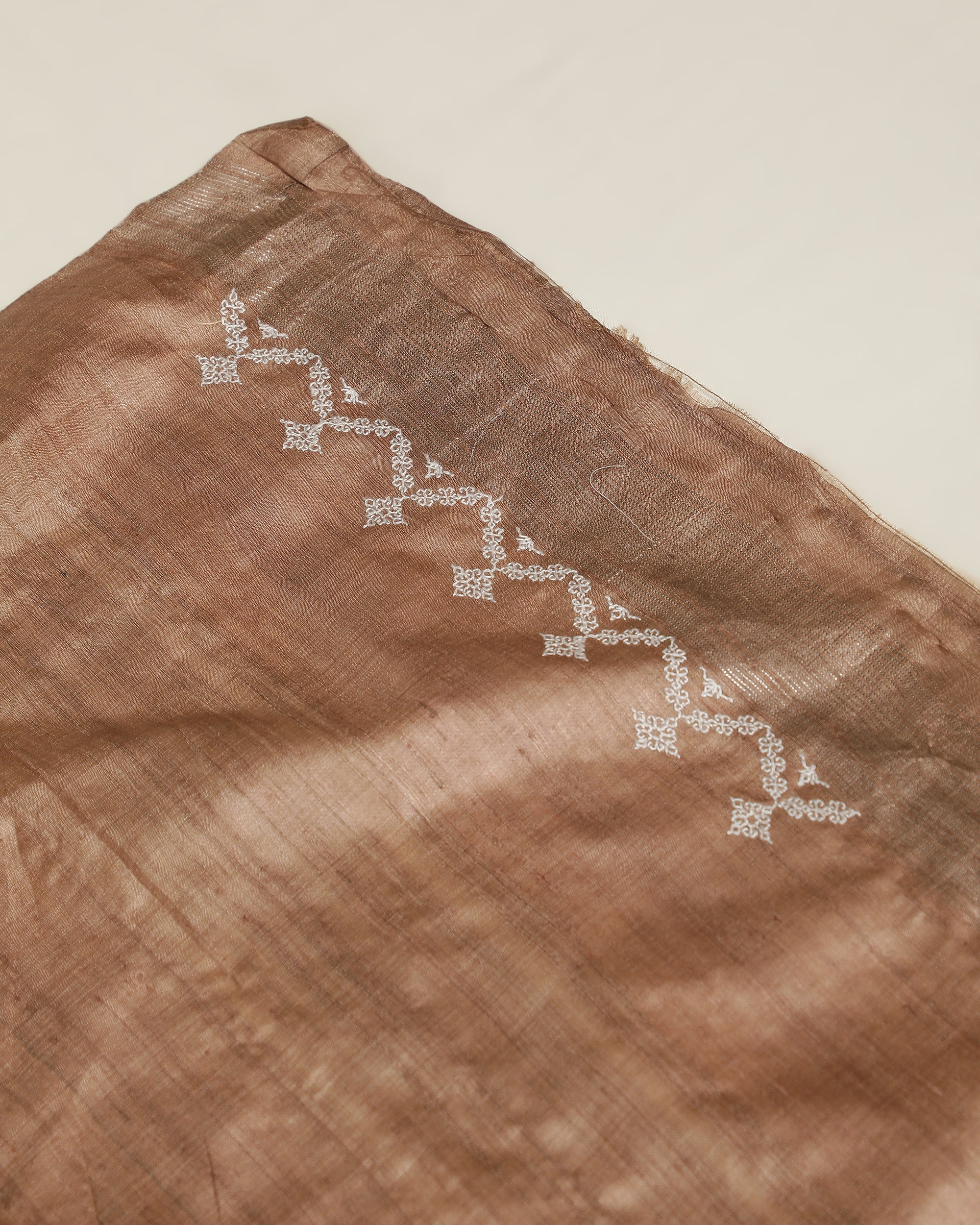 Jinke Saree