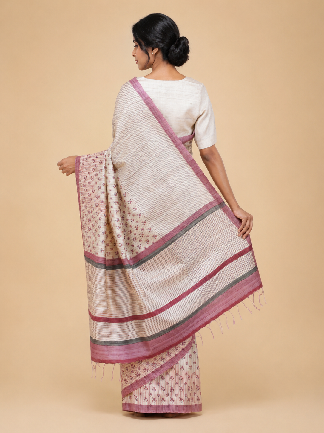 Gulnaar Saree