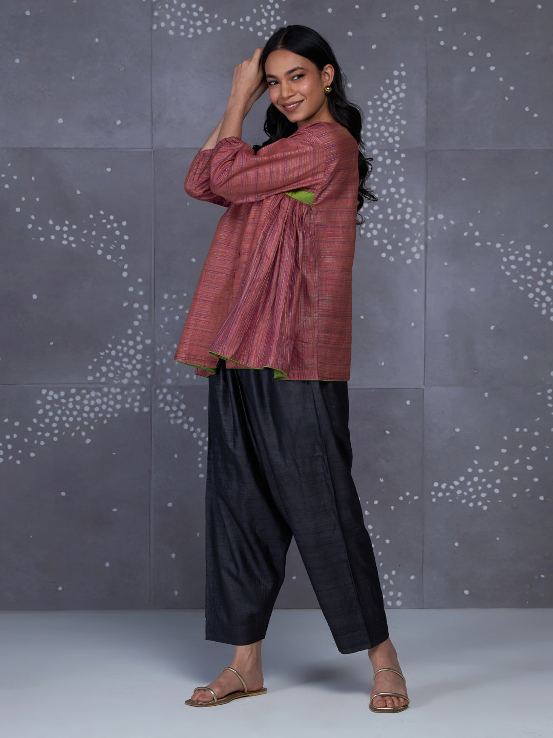 Samaya top